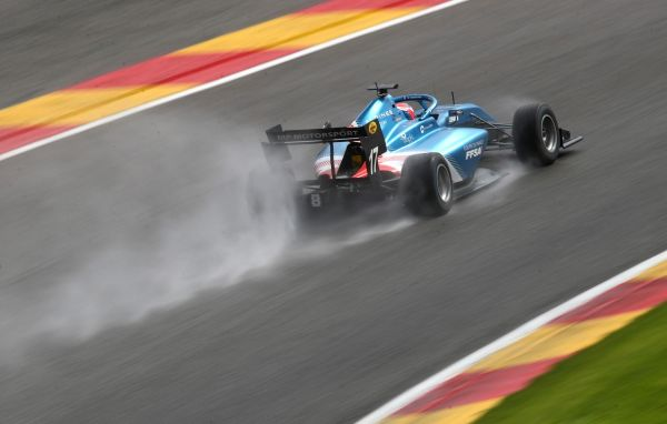 europeanwf1's tweet photo. --> Qualy - Melbourne Feature <--
- E A PRIMEIRA DO ANO É DELEEE!!! NO FIM DO QUALY ILOTT (@ArtGPF1Verse) IMPRESSIONA NA CHUVA E TIRA A POLE DO #BEMSA NIKITA MAZEPIN (@McLarenF1V)!!!!
- Deletraz (@Univirtuosif1v) começa o ano bem com um P3 enquanto Hubert (@RBJR_F1V) é só P5... https://t.co/xJB6ts1EUs