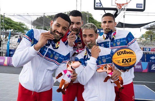 OROOOO🥇

Agradecido por todo Puerto Rico