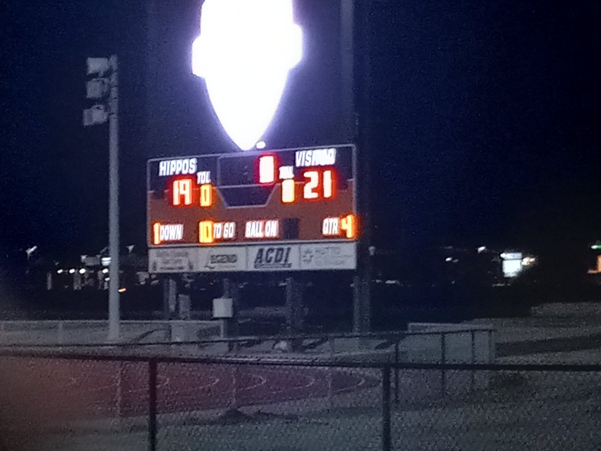 Marcusdent93's tweet photo. Thank you parents for supporting us. #FBUTEAM_MS. Big up's to FBU Team Austin for a heckva battle! #NaplesBound ✈
@ErikRichardsUSA
@stevequinnFBU
@FBU_NC https://t.co/CPEaOnRvIp