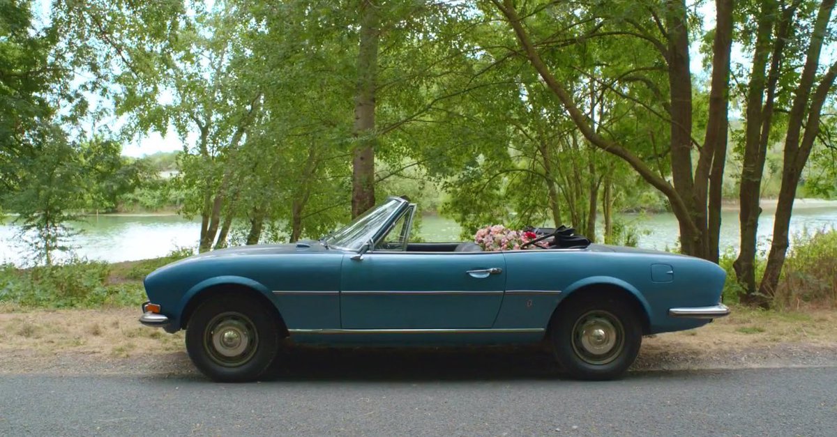 charmingDetails's tweet photo. Take me a ride .. https://t.co/Zpp22qTuFQ
