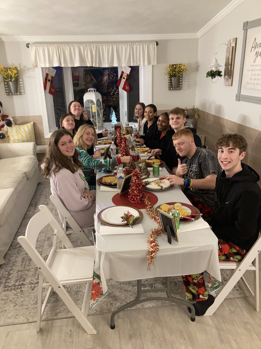 kpintoledo's tweet photo. Proud to host our Panther Nation commanders tonight for dinner, games, prizes and love.￼ These kids have worked so hard all year to reclaim the spirit that Covid tried to steal from us for the last two years. I’m so lucky to love these humans.❤️ https://t.co/YkaKsLxbl5