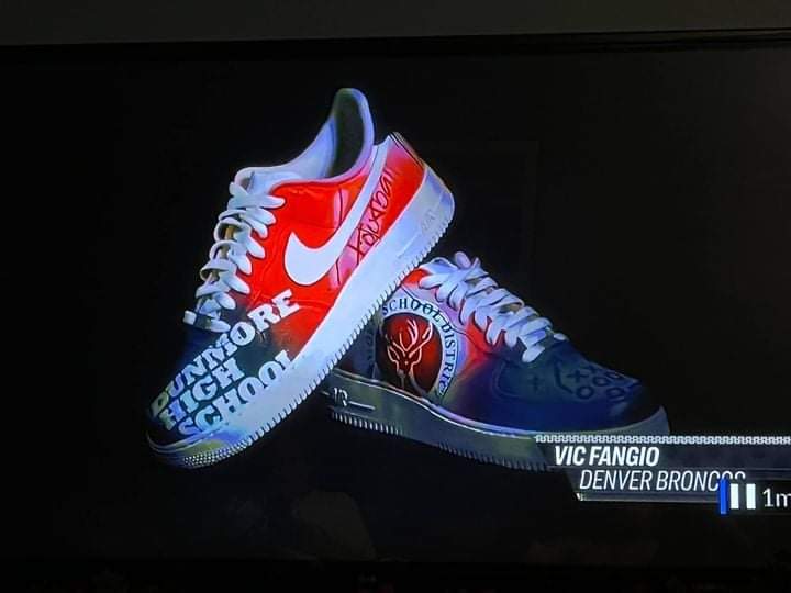 dcpsu21's tweet photo. Broncos Head coach Vic Fangio's cleats tonight. Once A Buck Always A Buck.
#DunmorePride
#BroncosCountry
#CleatsForACause https://t.co/NcdsGKxTMz
