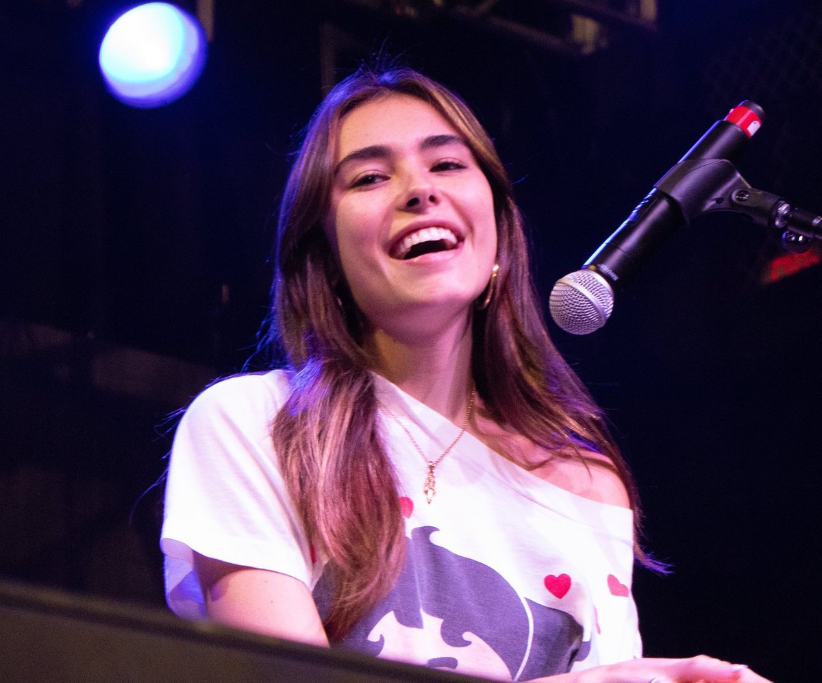 madisontour's tweet image. Q&amp;amp;A photos from Fort Lauderdale’s show