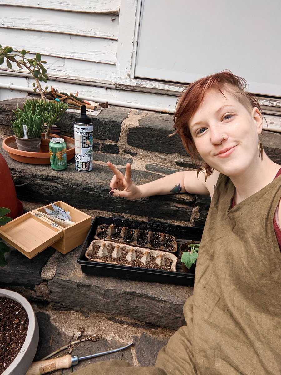 humanhouseplant's tweet photo. Last month of the year! Post your favorite pictures of yourself!! https://t.co/83Vh4CVP5O