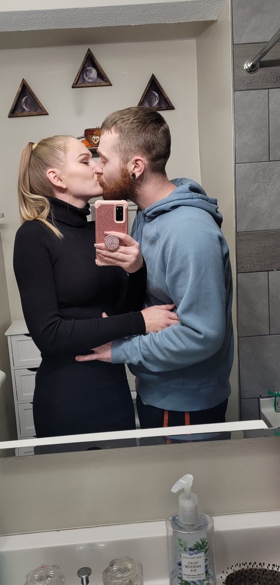 AMillerPedee's tweet photo. Aarron changed the second we got home, but had a nice date night for our 6 year anniversary 🥰 https://t.co/gd4BXOS8aA