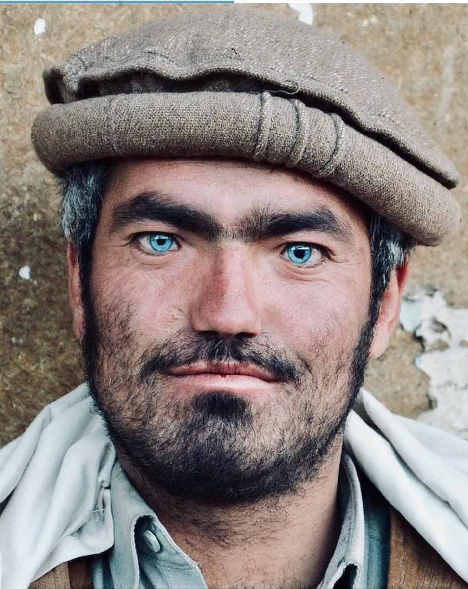A deep look of a Panjshiri man with his pale turquoise eyes, shining and glittering like sky.  #Panjshir, #Afghanistan. 
Photo by Roya Heydari  #everydayPanjshir #blueeyes #everydayAfghanistan #everydayAsia   #portraitphotography #portraitmood