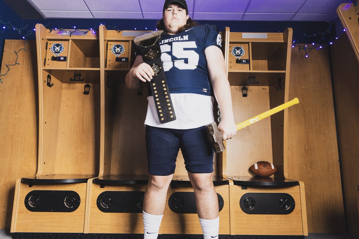 CollinBuckley8's tweet photo. I had a great visit today at Lincoln University thank you to all the coaches that showed us around @Coach_Gales https://t.co/oMmQB38TiR