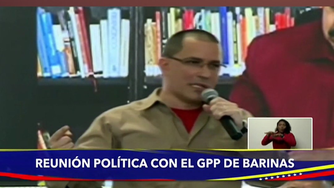 #5Diciembre | Jorge Arreaza <a href="/jaarreaza/">Jorge Arreaza M</a> será el candidato a la gobernación de Barinas por el PSUV en las elección del 9 de enero de 2022, así lo anunció el Pdte. <a href="/NicolasMaduro/">Nicolás Maduro</a> en reunión junto a la directiva del GPP <a href="/dcabellor/">Diosdado Cabello R</a> <a href="/eduardopiate2/">eduardo piñate</a> <a href="/gestionperfecta/">Carmen Meléndez</a>