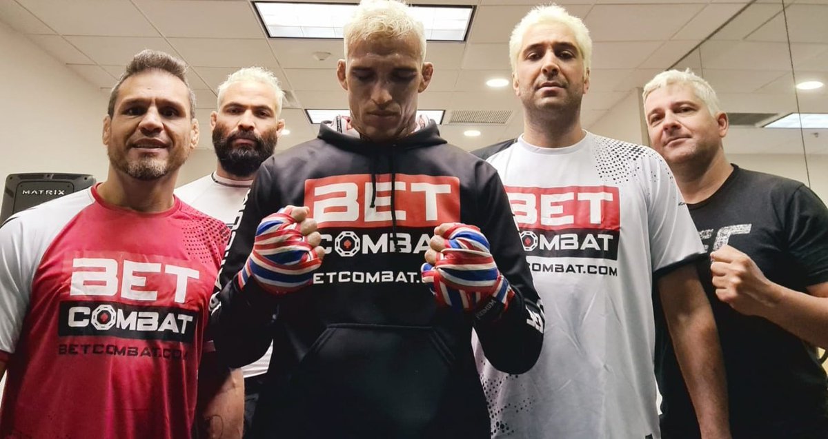 CharlesDoBronxs's tweet photo. #WeHaveArrived 

#UFC269 https://t.co/nTbpJofHLB