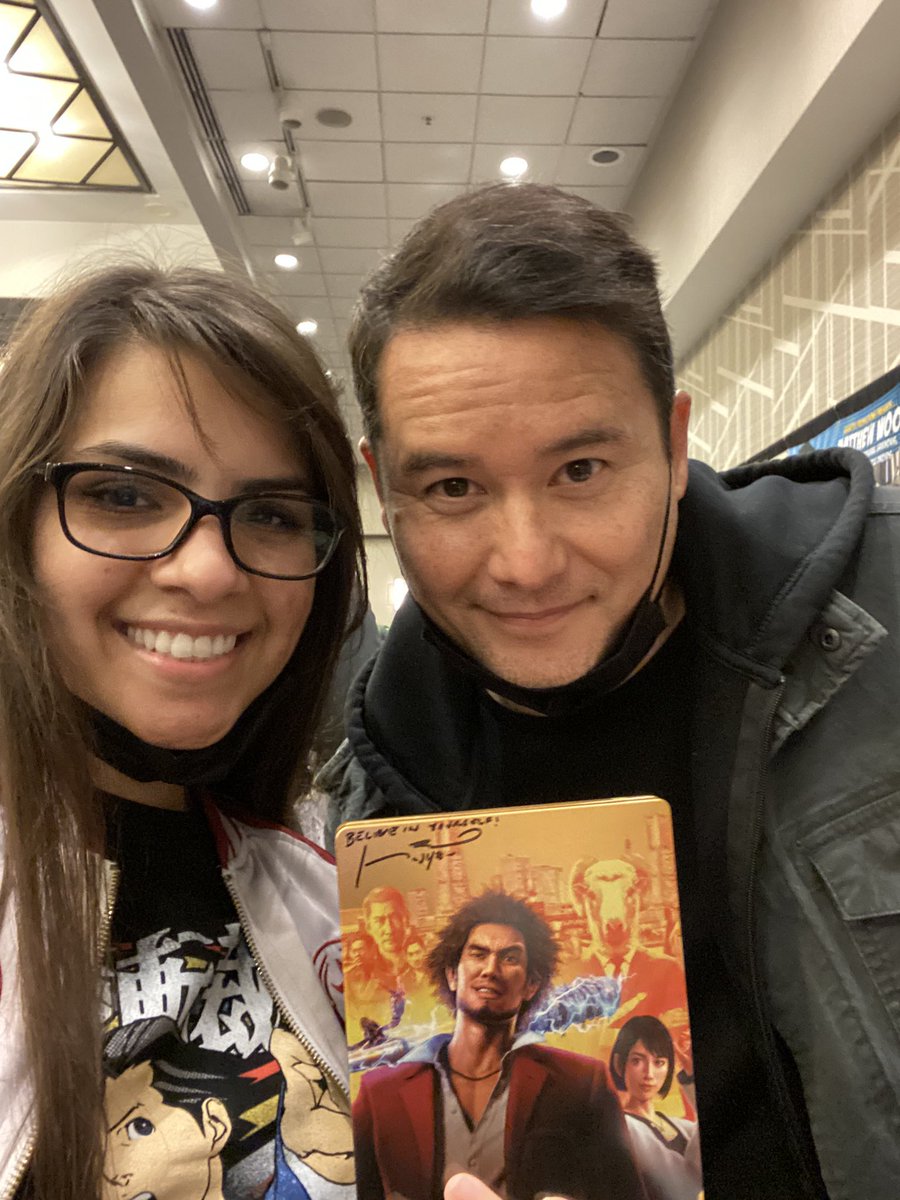 Tortilla_Senpai's tweet photo. .@johnnyyongbosch says BELIEVE IN YOURSELF!!! #ECCC https://t.co/SykPImzvhu