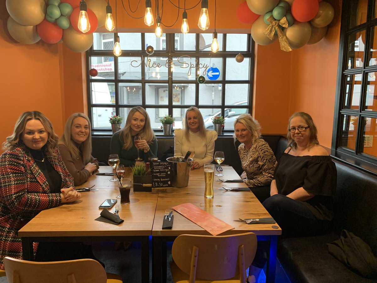 Chelsie0412's tweet photo. 5th December
Tommy left elf angels
#adventtoremember #adventtoremembermatilda was an @AchingArms ballon purchase for the race and self care was some me time with the girls! https://t.co/CgRa3DSYzN