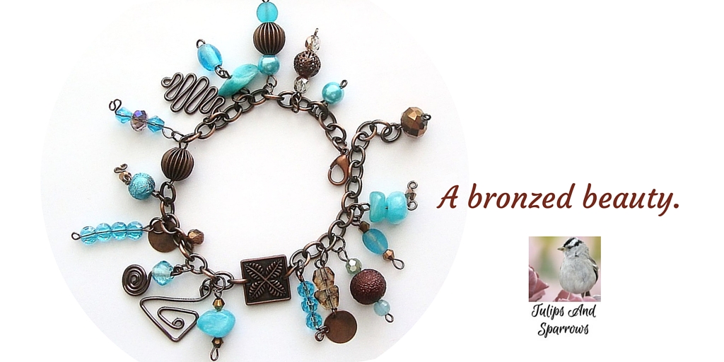 TulipsSparrows's tweet photo. https://t.co/xgfYBOt1Qd #charmbracelet #charmbracelets #bronzejewelry #bluejewelry #chainbracelet #chainjewelry #wireworkjewelry #artisanjewelry #giftsforher #giftforher #greatgifts #giftideas #jewelrysale #handmadejewelry #jewelrygifts #holidaygifts #holidaygiftideas https://t.co/YVqHxjrPlI