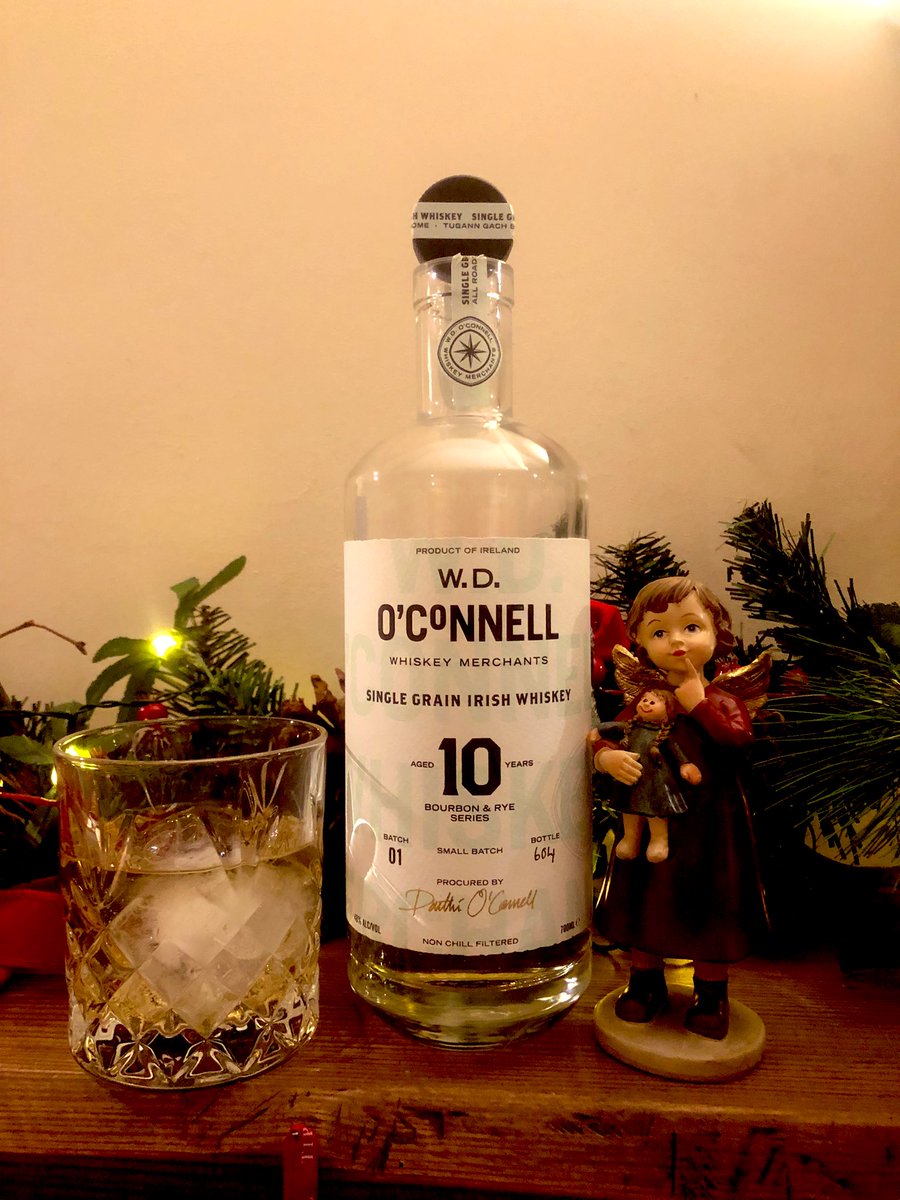 WhiskeyMerchant's tweet photo. Yes I do think it’s a good idea to have a nightcap while watching the #49ers and yes that is a ball of ice in my glass #howyoulikeit #singlegrain #whiskey https://t.co/2MRJh3L4BB