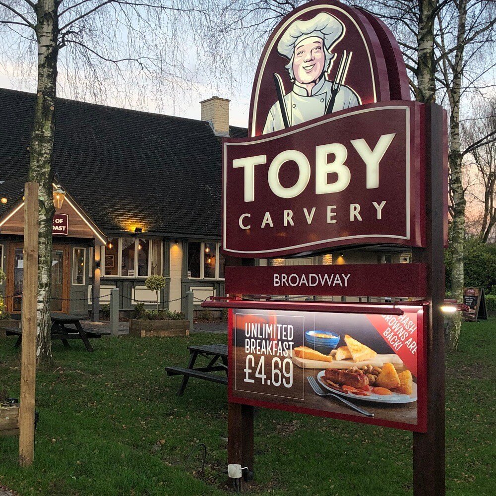 PortlandLight's tweet image. The sign fitters’ choice - Ecolux Mini.

Ecolux Mini offers the fitter the fastest and most versatile fixing installation available over any LED #TroughLight in the UK.

Available NEXT DAY from order at VERY COMPETITVE PRICES.

portlandlighting.co.uk/ecolux-mini

#signlighting #LEDlights