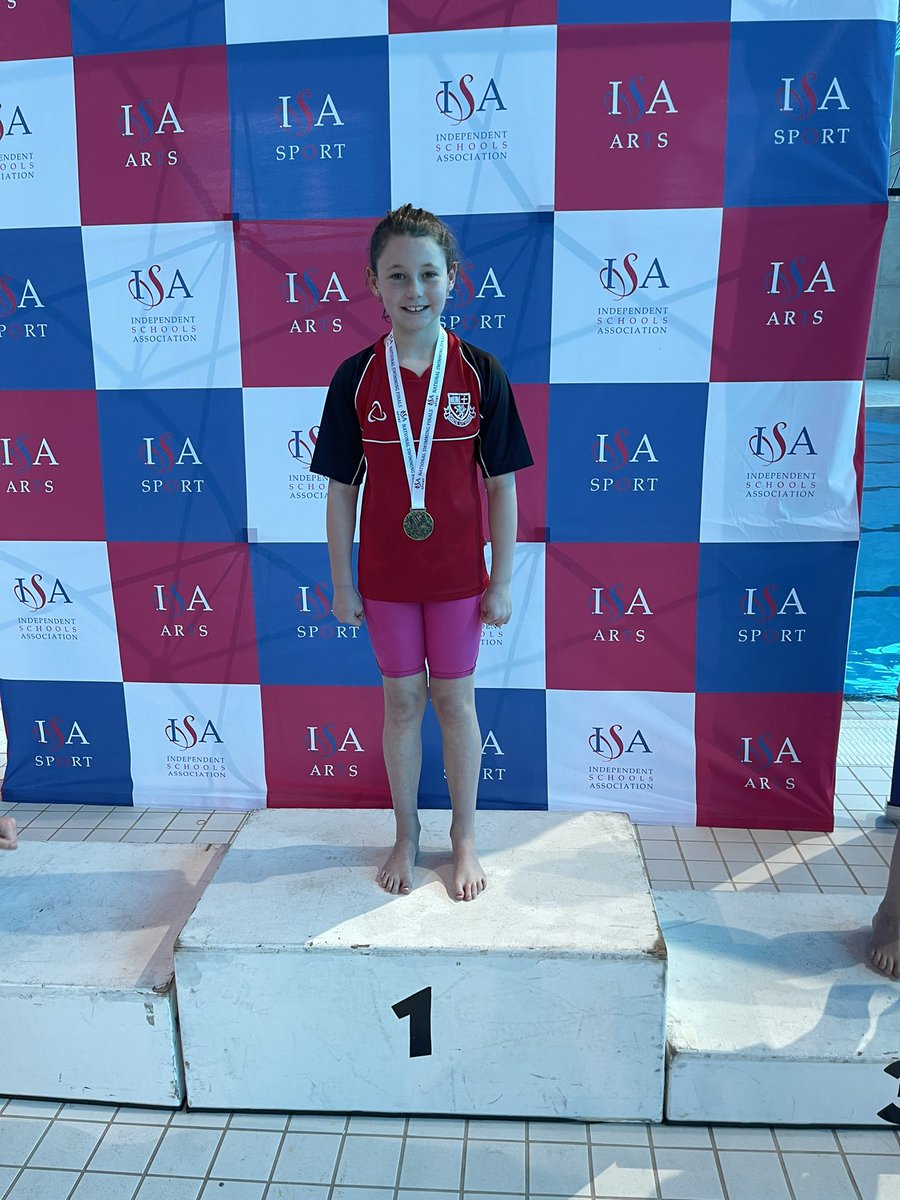 laubeansprout's tweet photo. Well done Isla. Double gold medalist this week in London at the ISA British Championships, and a silver in the relay!! Super fast swimming and just 8 years old. #Nationalchampion #ISA #swimming @SwanseaAquatics #Arena #longcourse #50mfreestyle #50mbackstroke #relays 👏🏻👏🏻 🥇🥇🥈 https://t.co/50WMwjTHGT