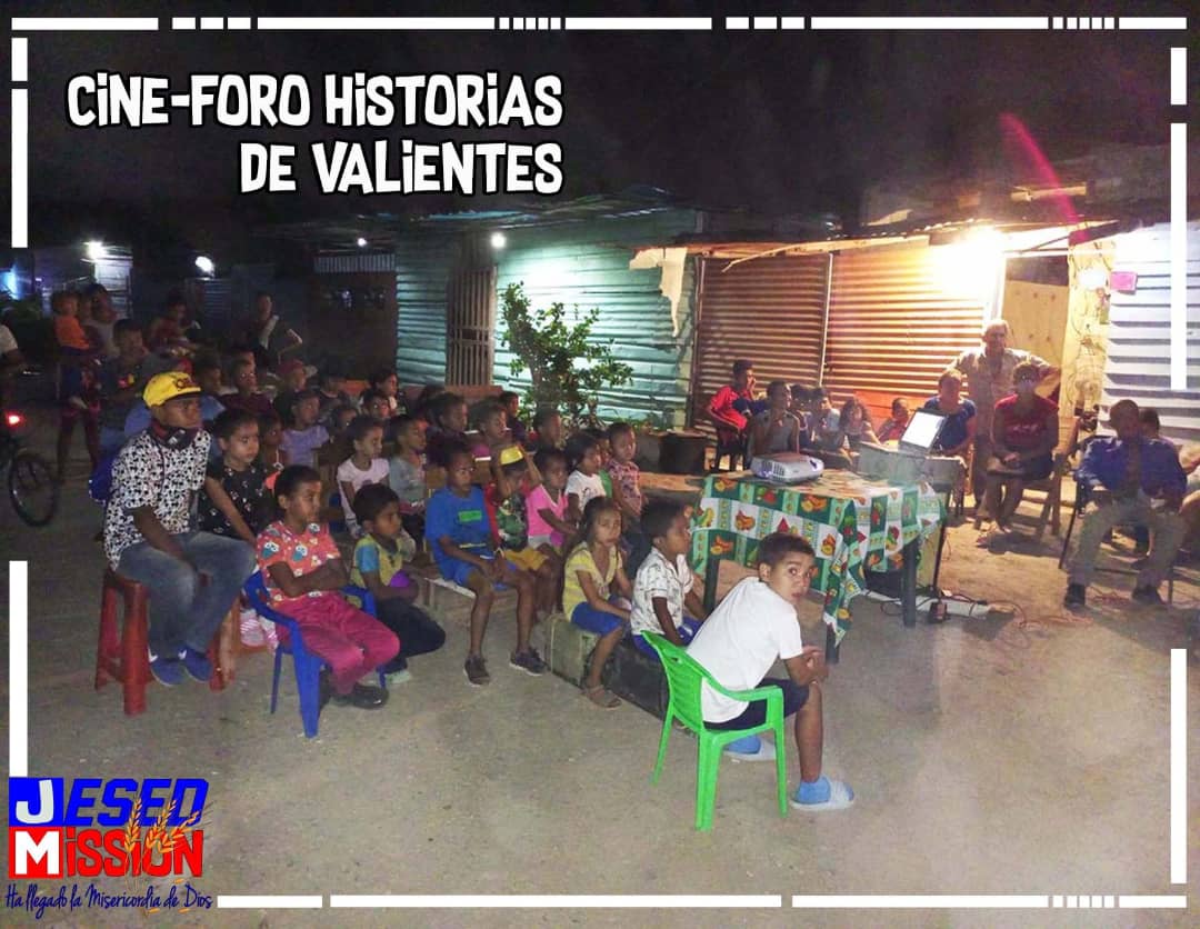 JesedMission's tweet photo. Un nuevo Día para el Cine-foro Historias de Valientes, este 03 de diciembre en Juana la Avanzadora San Vicente-Maracay, con la alentadora historia de fé del Apóstol Pablo y una cena. Gracias a Dios por su Provisión y a nuestros aliados de @helptovzla @engagementfound https://t.co/CGSaQehNmr