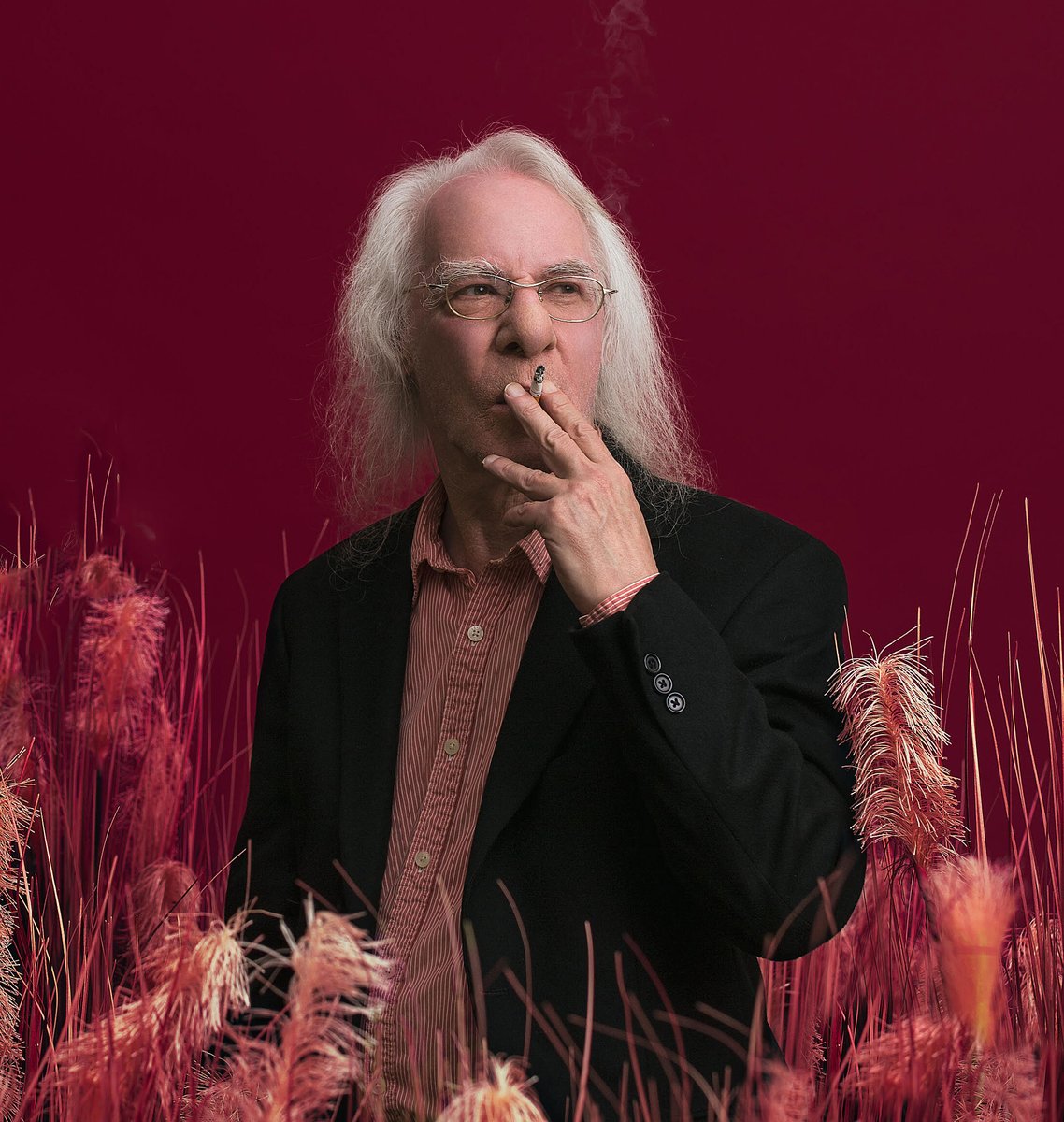 L'éditeur et cofondateur des Herbes rouges François Hébert nous a quittés le 4 décembre 2021, à Verdun, à l'âge de 73 ans. Pour plus de détails : lesherbesrouges.com/francois-heber…
