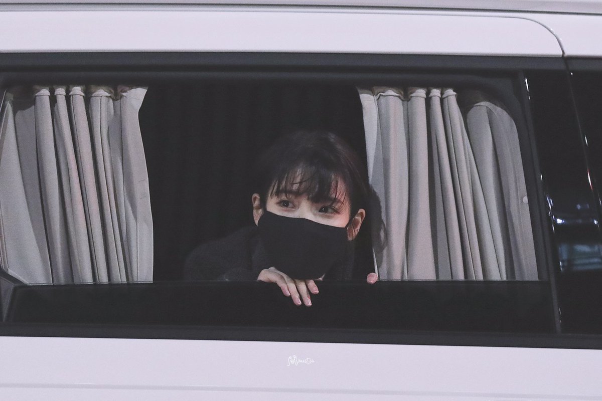 IUmusique's tweet photo. The cutest human 🥺 @_IUofficial 💜  

I vote for #MAMAVOTE #iu https://t.co/Zr0ZMMrPVI