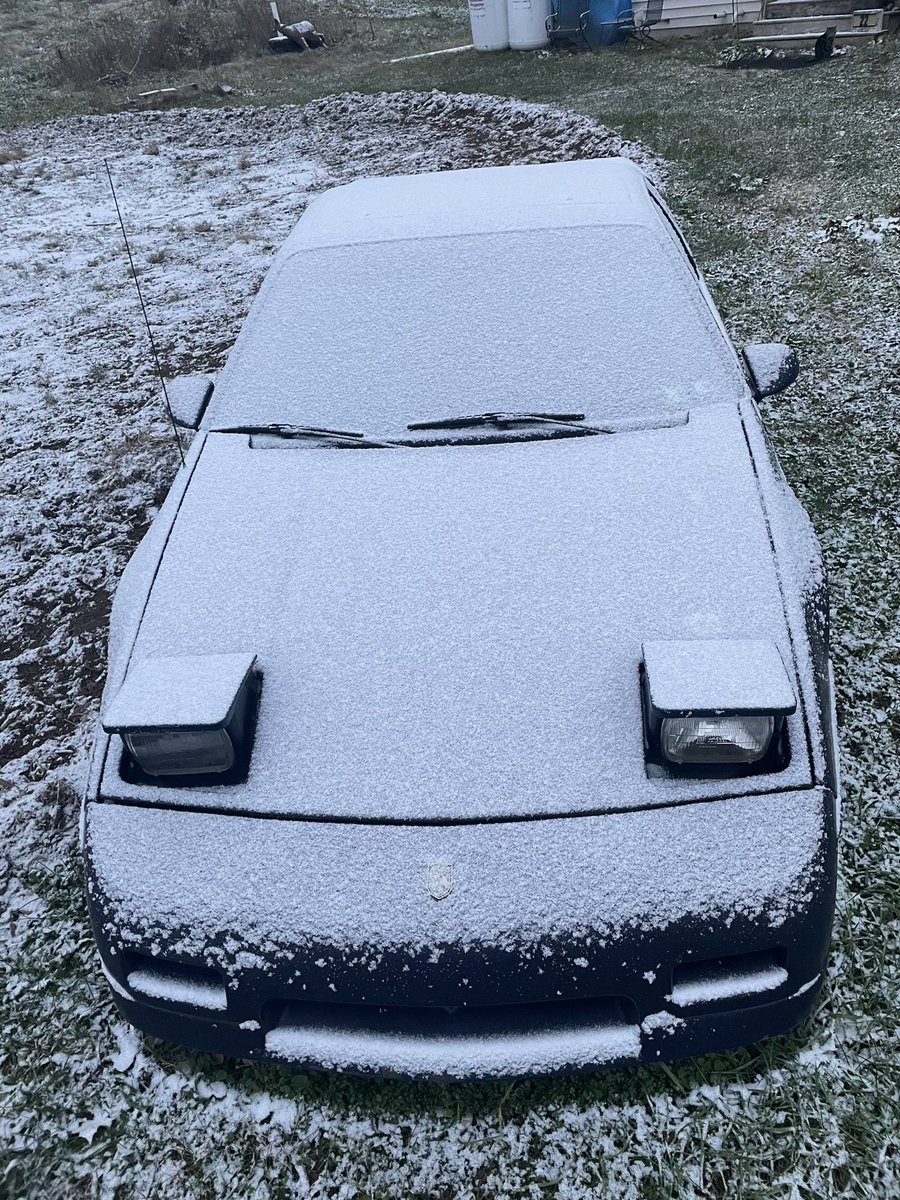 StarkMidas's tweet photo. Also snowy 😍 https://t.co/beDo3d20D1