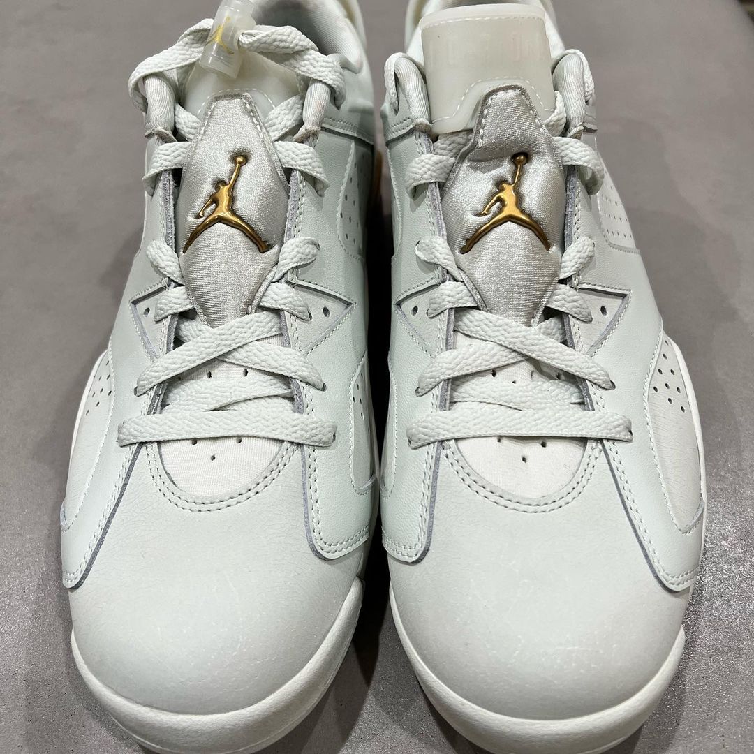 JustFreshKicks's tweet photo. First Look at the Air Jordan 6 Low "Chinese New Year" https://t.co/XoMk45IWBv https://t.co/TNIkjjiKKh