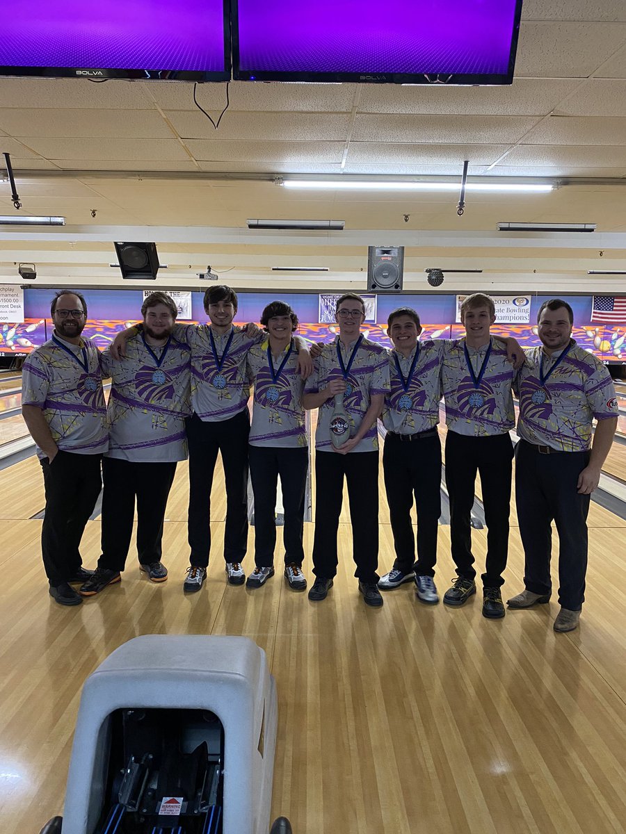 D2 Kick-Off Tournament 
*Boys high team qualifier 3,380
*Boys tournament CHAMPS
*Peyton Leeson, Eli Mayberry, Jack Wolf &amp; Taylor Rausch ALL-TOURNAMENT TEAM