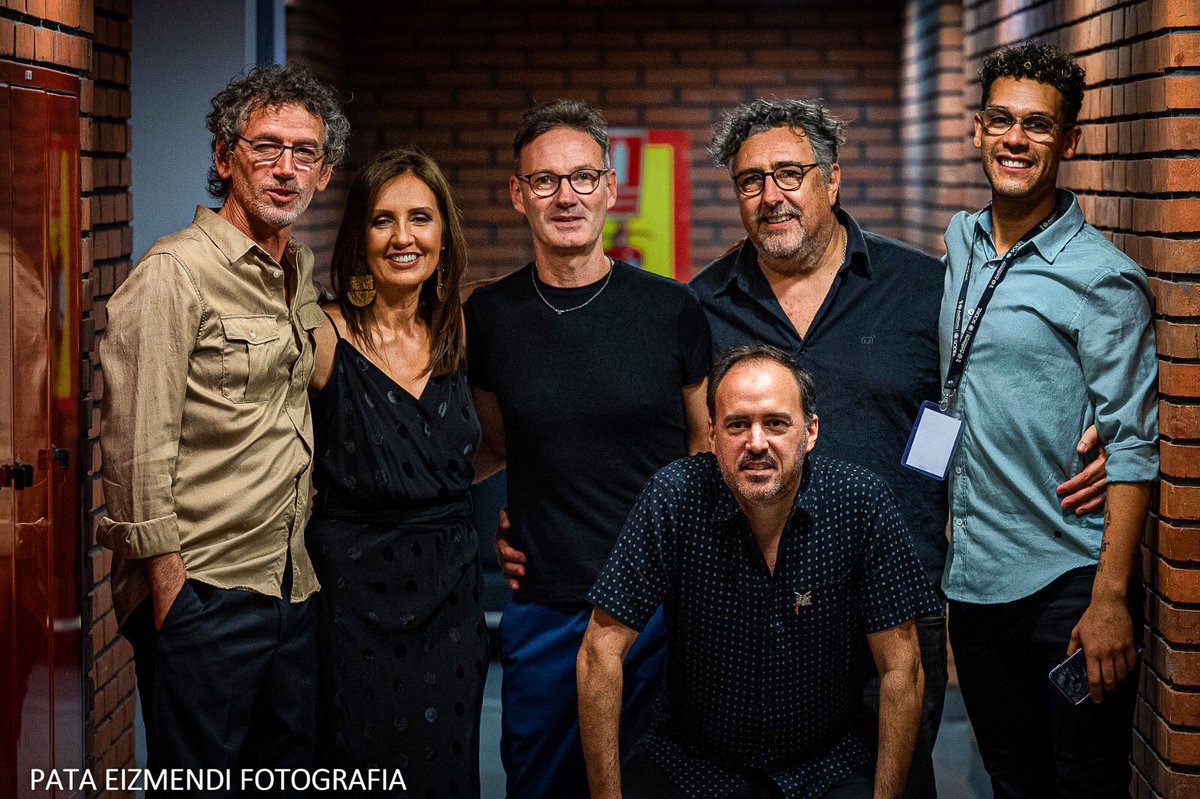 pataeizmendi's tweet photo. Espectáculo 
< 2 Montevideanos >

#SilvanaMarrero #CarlosDarakjian 

Sala #HugoBalzo en el @AuditorioSodre https://t.co/RS3TEHmU1f