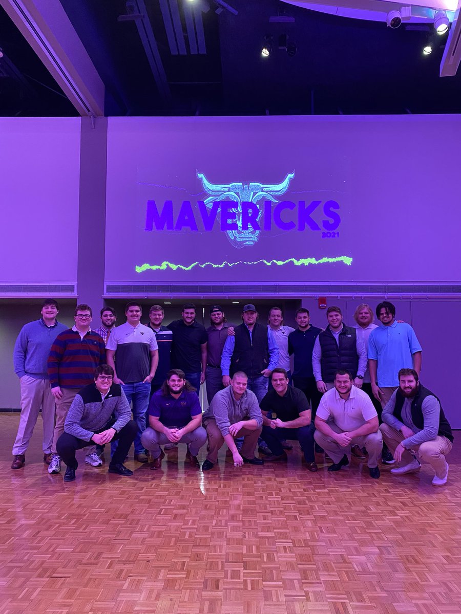maverick_scoop's tweet image. Here is your 2021 Offensive Lineman Room!! @CoachHenning75 @Aidan_Devo03 @RealGoonSloth @BoydDraeger @MarshallFoerne1 @GossenJared @J_Hansen72 @colbyjhartig @BrandonKrantz56 @Trevdog_Marq @Masten78 @EProdzinski @ZRoggow @_Roussel @ColtonStaab1 @Hunter_Toppel