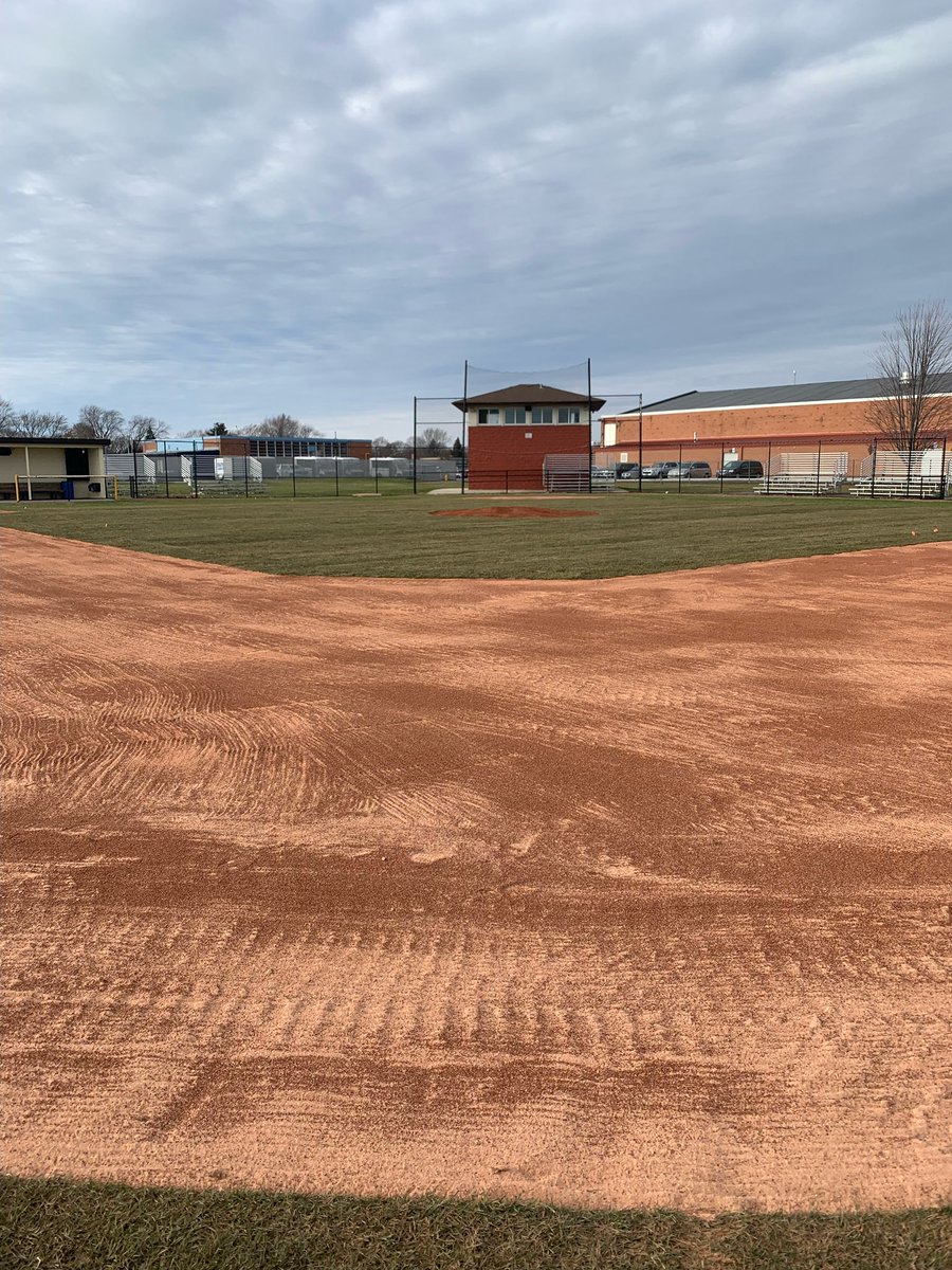 PHSVBaseball's tweet photo. Larry Pohlman Field upgrades &amp; repair were completed today! Outstanding job done by @MidwestField https://t.co/s232xKv90M