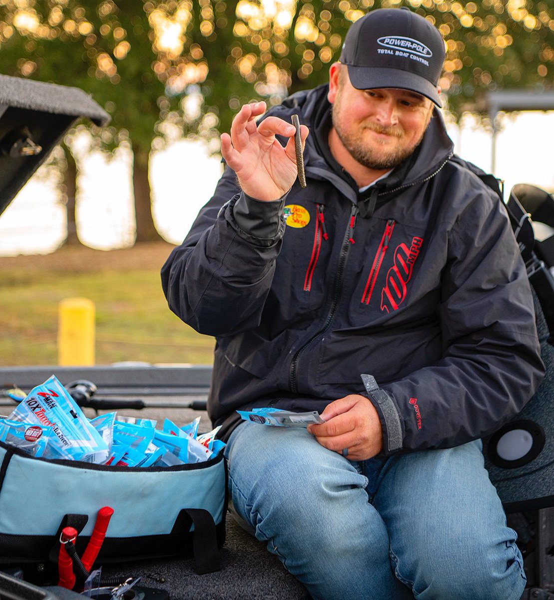 Sweetwatertv's tweet photo. Caption this!!! #fishing #fisherman #captionthis #sweetwatertv #bigtrd #sweetwaterfishingtv #fishsweetwater
@Zmanfishing
@BubbaBlade
@Power_Pole https://t.co/eqqo5nB5y5