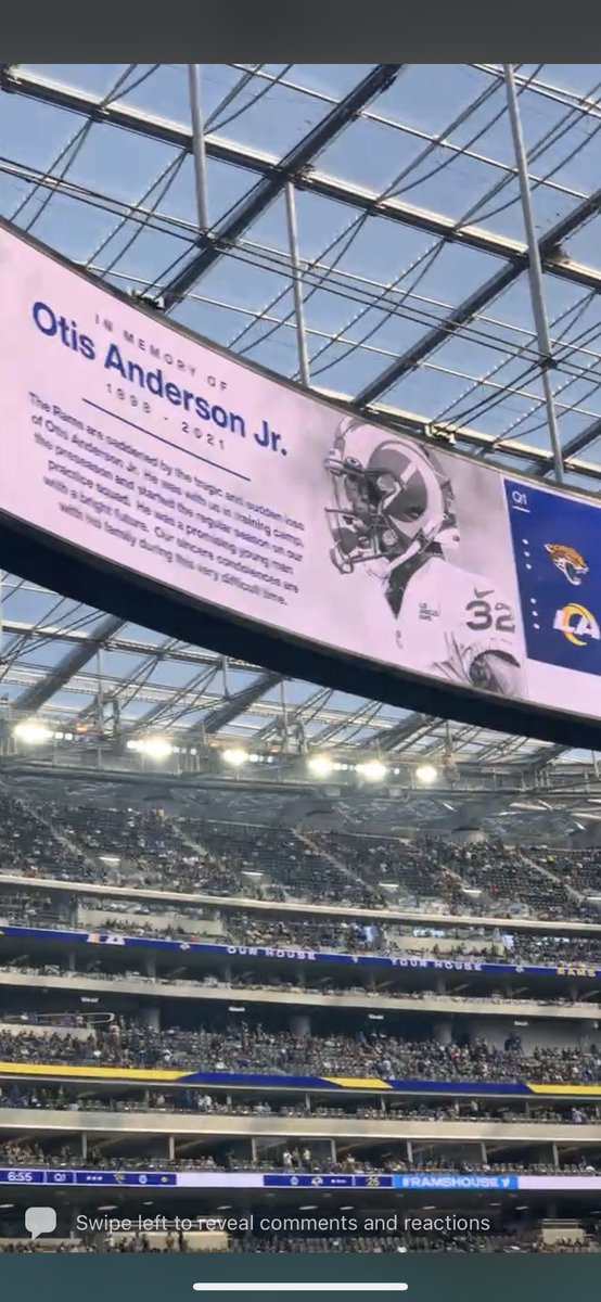 hawk_lovr's tweet image. Awesome tribute.  Thank you, Rams ✌❤ #2STRONG