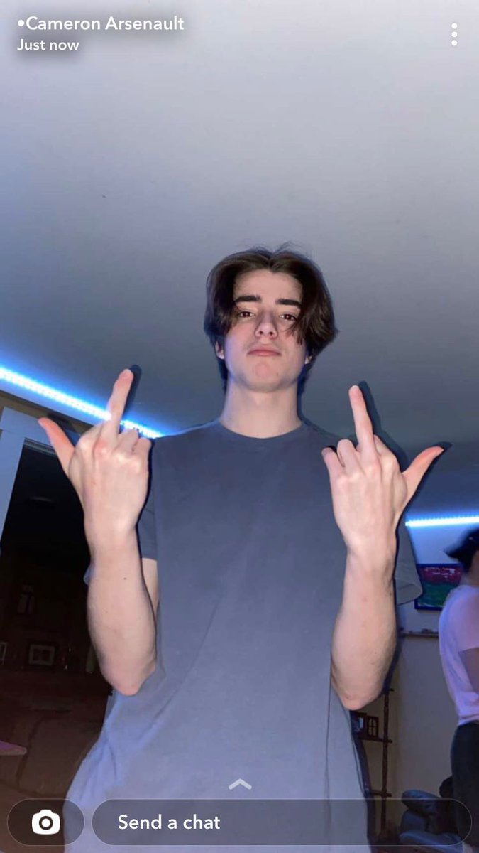 tillfn_'s tweet photo. Tell me this doesn’t look exactly like cented @keitthfn https://t.co/5PDbhiK8JC