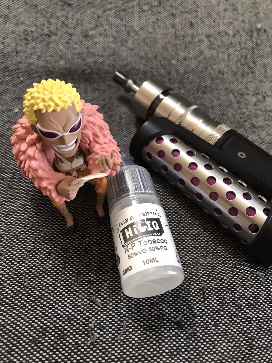 GUIX10A's tweet image. 2021年ハイリクさんの送料無料キャンペーンで注文した物が先ほど黒い使い魔ちゃんによって着弾！
おまけリキッドはN-P tobacco
今回の😁チャンで添加の量を更に減らして来年末には😁抜き目指す！かな🤔