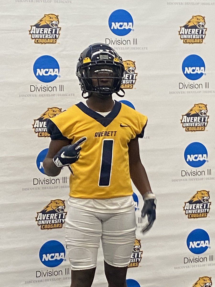 Gioburns's tweet photo. Thank you @AverettUCougars @CoachJSmith91 for the invite to visit Averett University. I had an amazing time and loved every second !!! #gocougars https://t.co/Ts0YP2rBgh