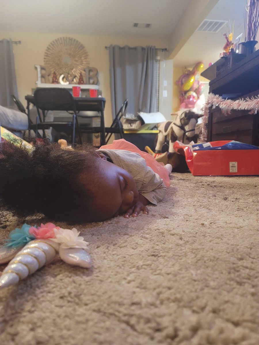 Hampsworld's tweet photo. Today is my baby girl Zoey's 2nd birthday!! We successfully tired her out at the party!! #TerrificTwo #BlackGirlMagic π¦ππ₯³ https://t.co/I3qA4cKIK3