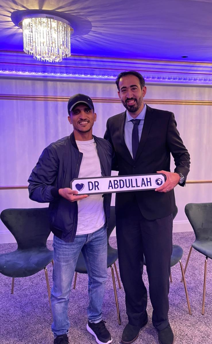 abdullah_bagasi's tweet photo. شكرًا لكم على هذه البادرة الطيبة واللفتة الكريمة بمشاركتكم فرحتي باجتياز مناقشة الدكتوراه 💐
سائلًا الله لكم التوفيق والسعادة في الدارين
🤲🏻
#مبتعث #نوتنجهام #Nottingham https://t.co/WxQfxpZBlf