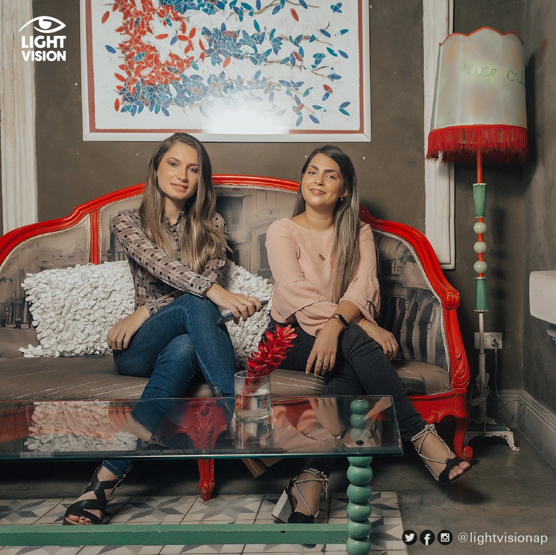 LightVisionAP's tweet image. Mariam Hernández y María Carla Oropesa 
¡Nuestras Community managers!

Agradables, pacientes, sencillas, creativas, con sentido común y muy apasionadas con su trabajo 🤗

❤️ Adoramos y agradecemos que formen parte, de conjunto con las otras gestoras de redes, de nuestro #TeamLV.