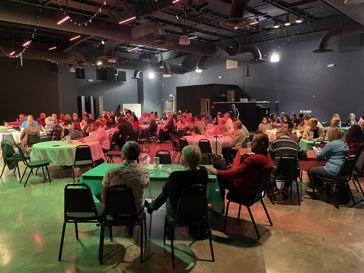 scottvenable's tweet photo. Dream Team Christmas Party!! // these are the top 200 leaders of @NorthWoodChurch and they serve so tirelessly and love and love like Jesus in such powerful ways!! // Mayor @ArminMizaniTX stopped by to bring greetings, Keller Jazz Orchestra provided entertainment!! Fun night! https://t.co/FR7piduGam