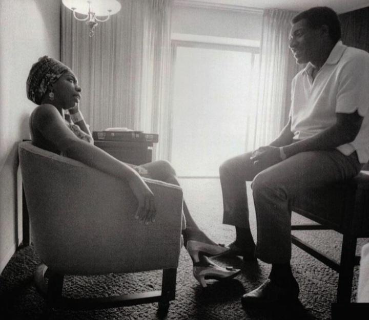 LuisMon88441621's tweet photo. Nina Simone and Otis Redding. I realize Otis is R&amp;B &amp; soul but considered this photo to amazing to hold it back on a technicality. I love it! Wish I was a fly on the wall for this one. 🙏 https://t.co/hmCgUjWVea