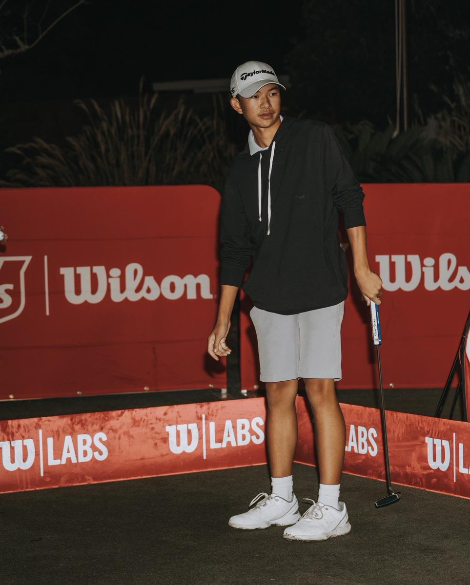 nb3jgnc's tweet photo. A new addition this year is the @wilsongolf long putt contest. Players were challenged at sinking a 100ft. putt.. Find out the champion on @golfchannel December 8th from 7:00 - 9:00pm EST #jgnc #previouslyrecorded https://t.co/nYK1tId7Ue