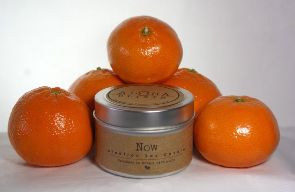 HawaiiShops's tweet image. Now is the time to set new intentions! #via @alohaelixir: Amplify your own energy and speed up your intention with Aloha Elixir's Reiki energy charged candle! ⚡️ #AlohaElixir #MadeinHawaii #Now #IntentionCandle