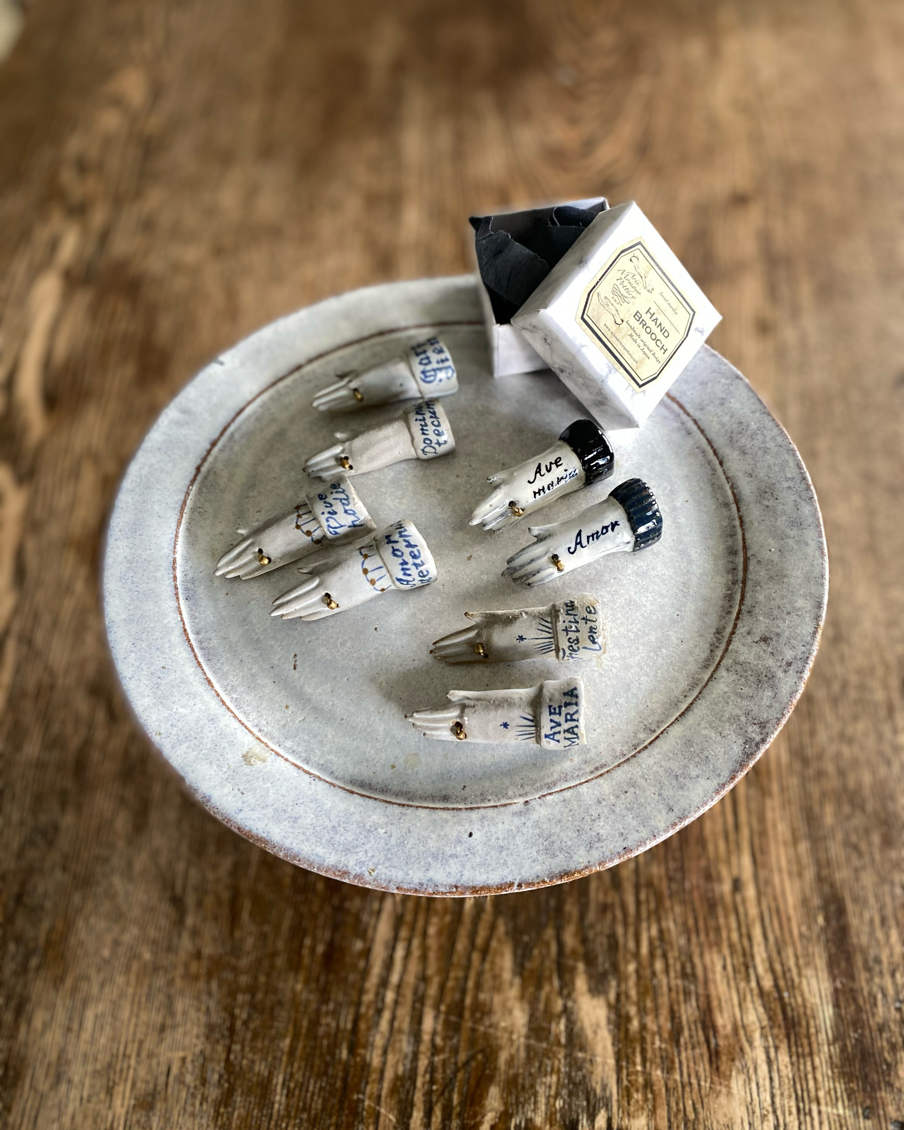 arii momoyo pottery鍵穴讃歌 arii momoyo pottery鍵穴讃歌