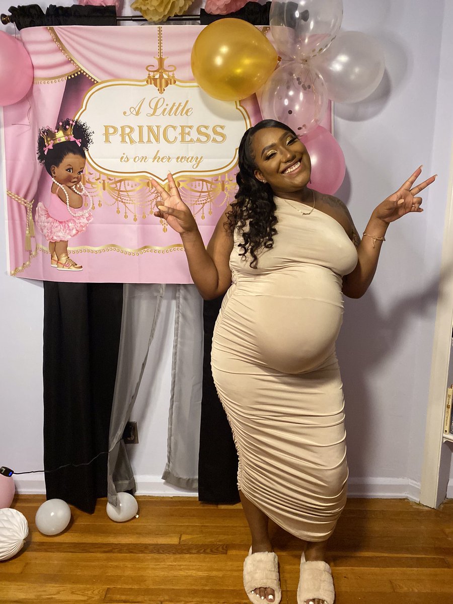 DaishaM715's tweet image. Baby Kaylani is making her big Debut January 2022💕💕 We are so excited to meet you Bestie 💕💞 I’m really a girl mom.