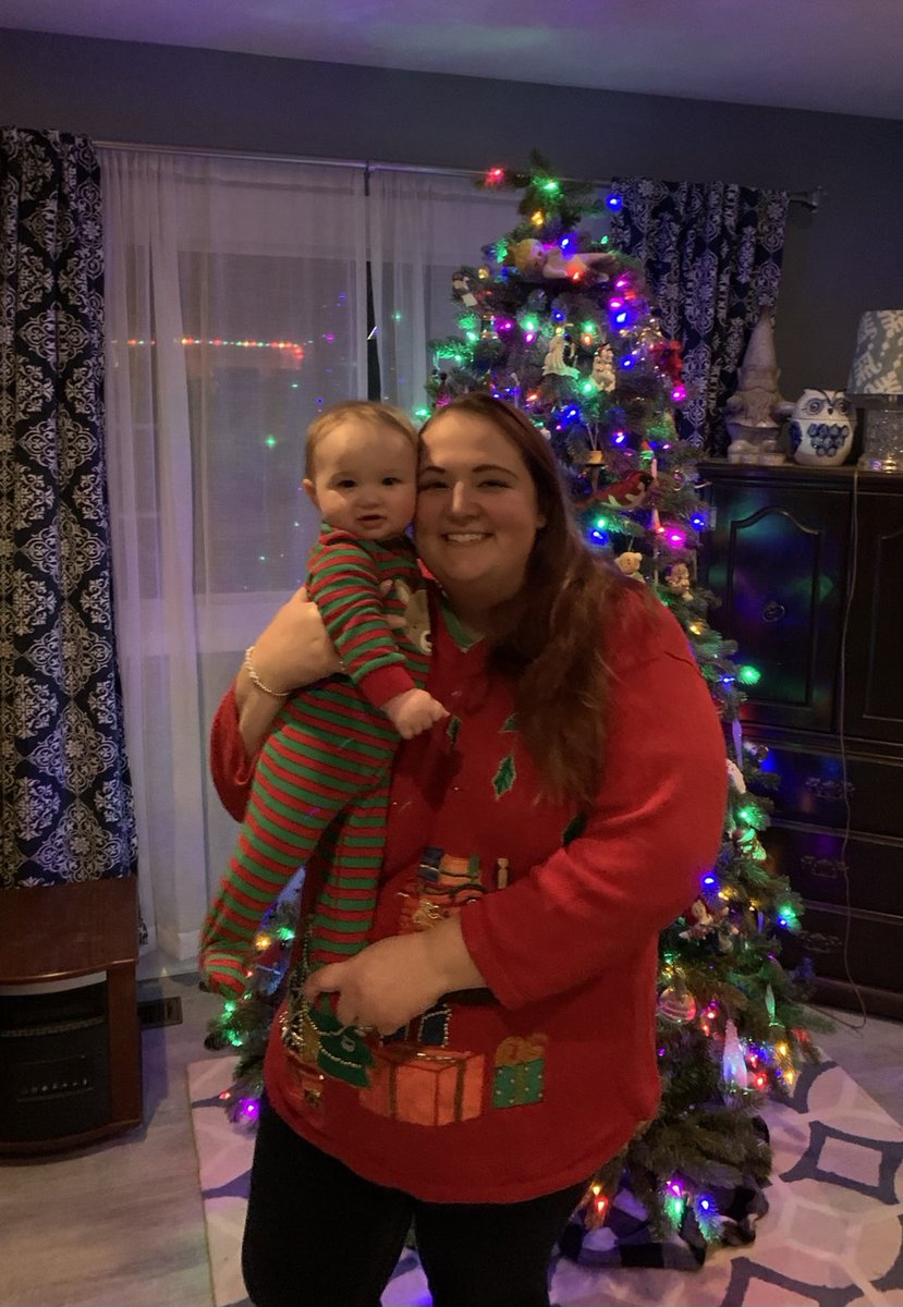 Alexandra Reschke-Parisi tweet media