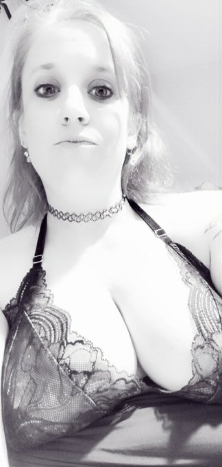 Selling content for a little bit it of Christmas $. Hit me up boo! https://t.co/uxZfuidkbS<a href="/tag/www"class="tags"><span>#www</span></a><a href="/tag/s4s"class="tags"><span>#s4s</span></a><a href="/tag/nood"class="tags"><span>#nood</span></a><a href="/tag/onlyfans"class="tags"><span>#onlyfans</span></a><a href="/tag/contentcreators"class="tags"><span>#contentcreators</span></a><a href="/tag/onlyfansbabe"class="tags"><span>#onlyfansbabe</span></a>