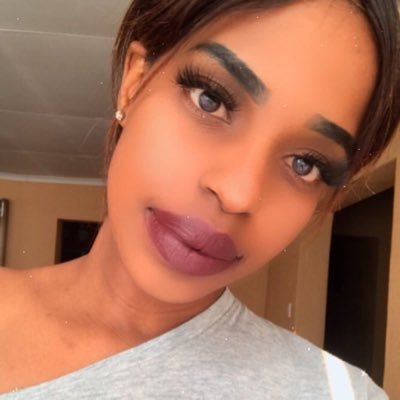 RapOneHundred's tweet photo. @shirleymvp_ Are you a male? https://t.co/jnnL5R39ln