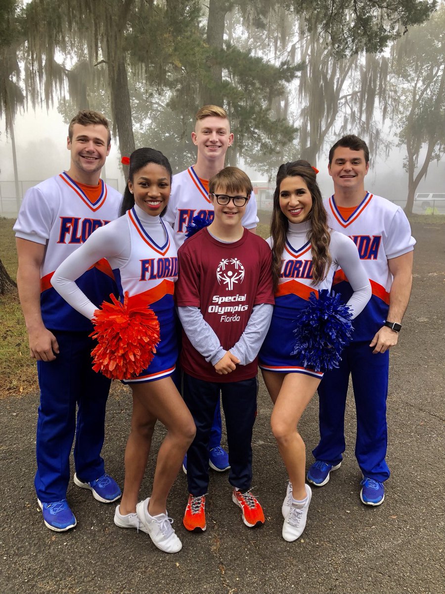 calebscrew's tweet photo. Celebrating #Inclusion at the inaugural #RaceForInclusion at @UF ! @soflinfo @2022USAGames @SpecialOlympics #InclusionRevolution #LiveUnified #SpecialOlympics https://t.co/N8NU24TudX