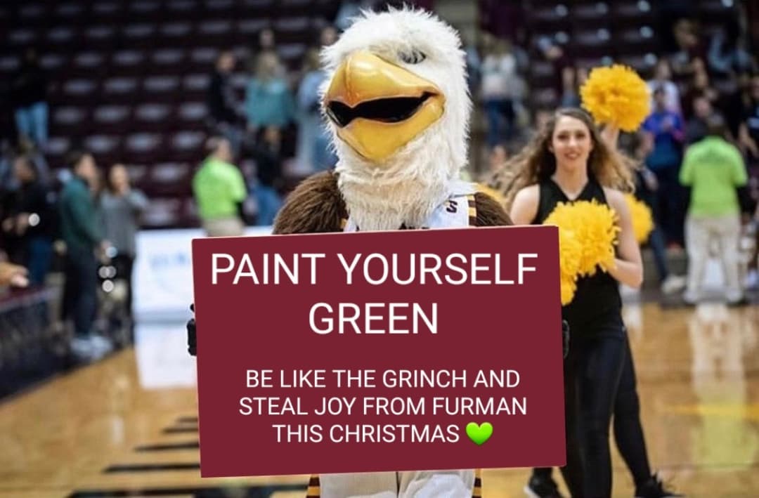 shealy_sports's tweet photo. 🔔JINGLE BELLS, FURMAN SMELLS🔔

Share this post so everyone knows we're decking the halls on Tuesday. 🏀Game starts at 7 pm at the Winthrop Coliseum... but be early! (Students get into all @winthropu sporting events for free with their student ID!)

How to show Christmas spirit: https://t.co/ff35jOiHNl
