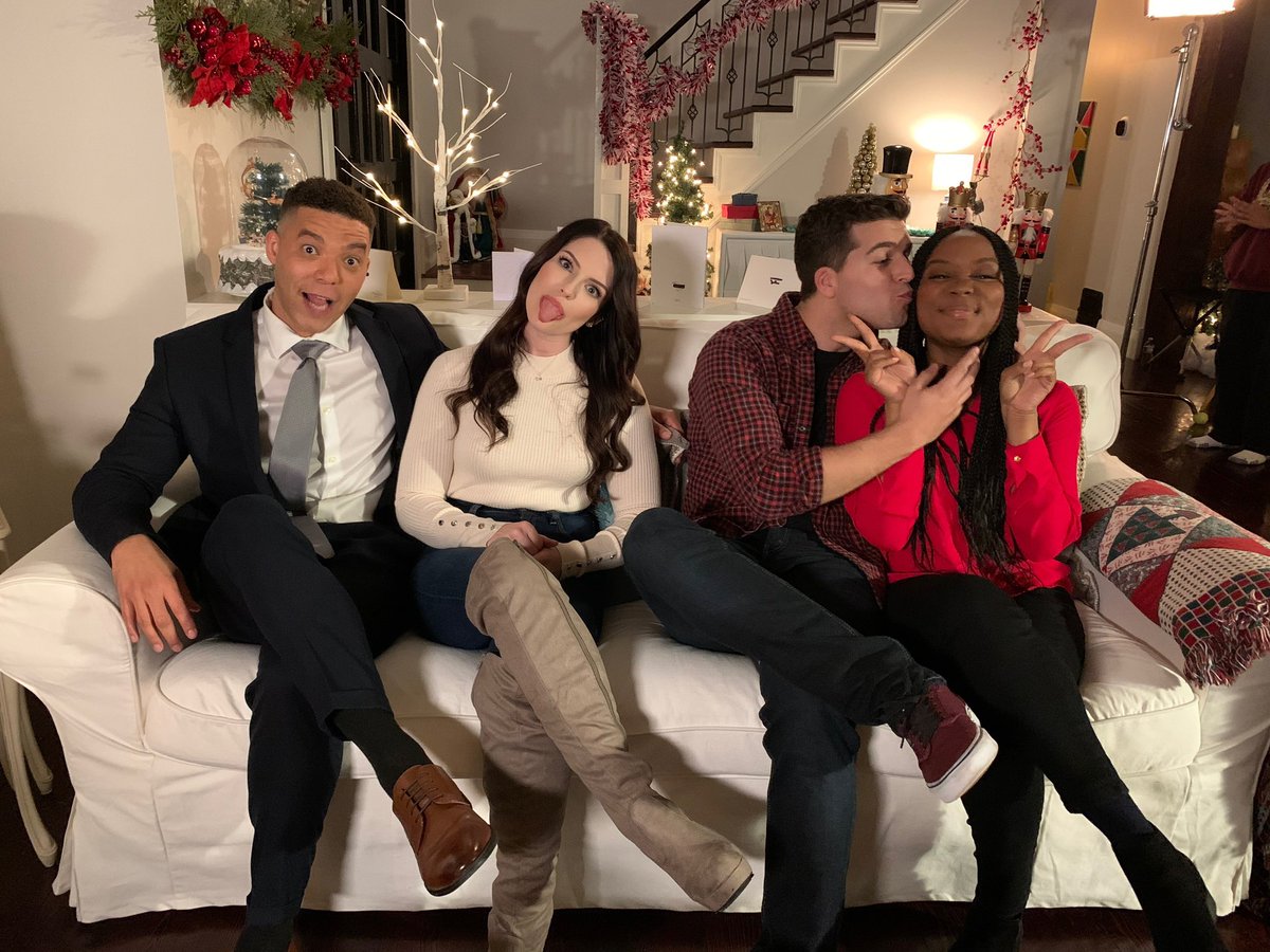 Alys Crocker (@alyscrocker) on Twitter photo The Fab Four. I promise it was all love behind the scenes with this group… if you can’t tell from this photo 😆 #UnperfectChristmasWish <a href="/SCHeartHome/">SCHeartHome</a> <a href="/TheNameIsIsh/">Ish</a> <a href="/David_Pinard/">David Pinard</a> <a href="/bukola_8/">Bukola ∞</a> The Fab Four. I promise it was all love behind the scenes with this group… if you can’t tell from this photo 😆 #UnperfectChristmasWish <a href="/SCHeartHome/">SCHeartHome</a> <a href="/TheNameIsIsh/">Ish</a> <a href="/David_Pinard/">David Pinard</a> <a href="/bukola_8/">Bukola ∞</a>