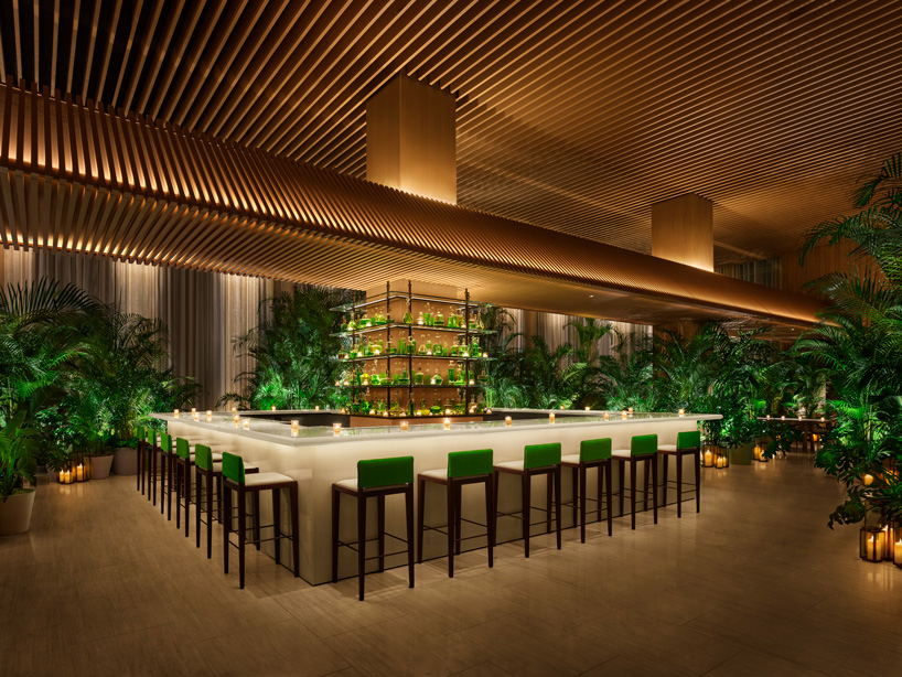 the tokyo EDITION, toranomon hotel opens with bespoke interiors by kengo kuma <a href="/EDITIONHotels/">EDITION Hotels</a> designboom.com/architecture/t…