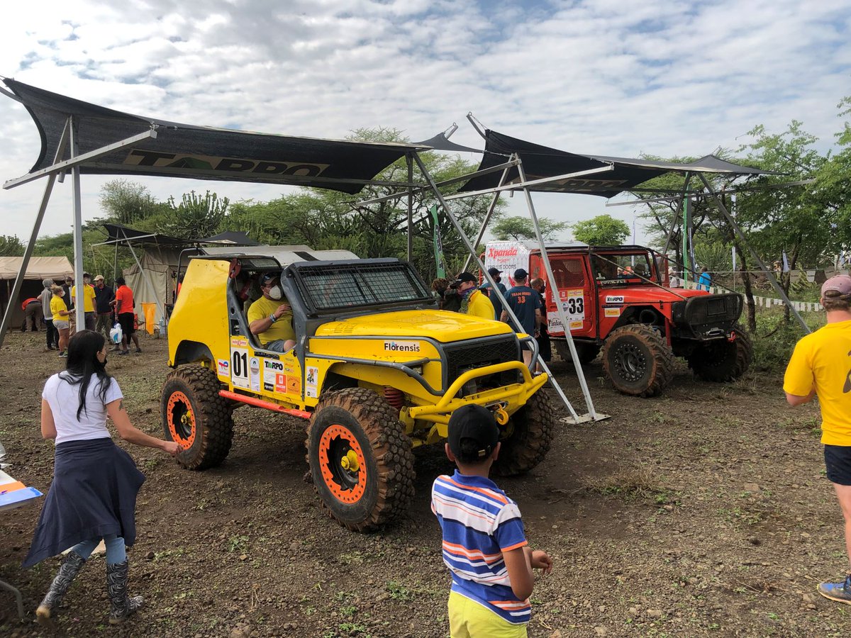 Rhino_Charge's tweet photo. Everyone enjoyed returning to the @TarpoKenya final control as this meant they could rest, relax and talk about their escapades during the day. Thank you for your continued support of the event.
#RhinoCharge #Sponsors #FunInTheBush #Gauntlet #FundraisingForConservation #Tarpo https://t.co/41ustkXPdq